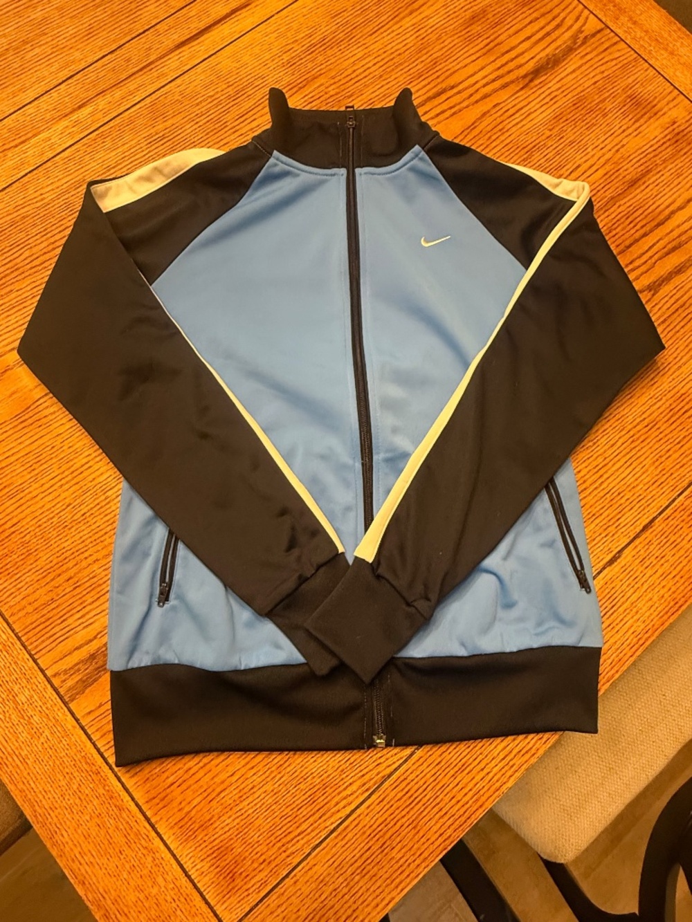 Nike women’s Y2K blue track jacket- size large